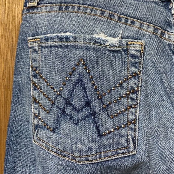 7 For All Mankind Flare Jeans with Rhinestone Back Pocket A Design - Picture 8 of 13